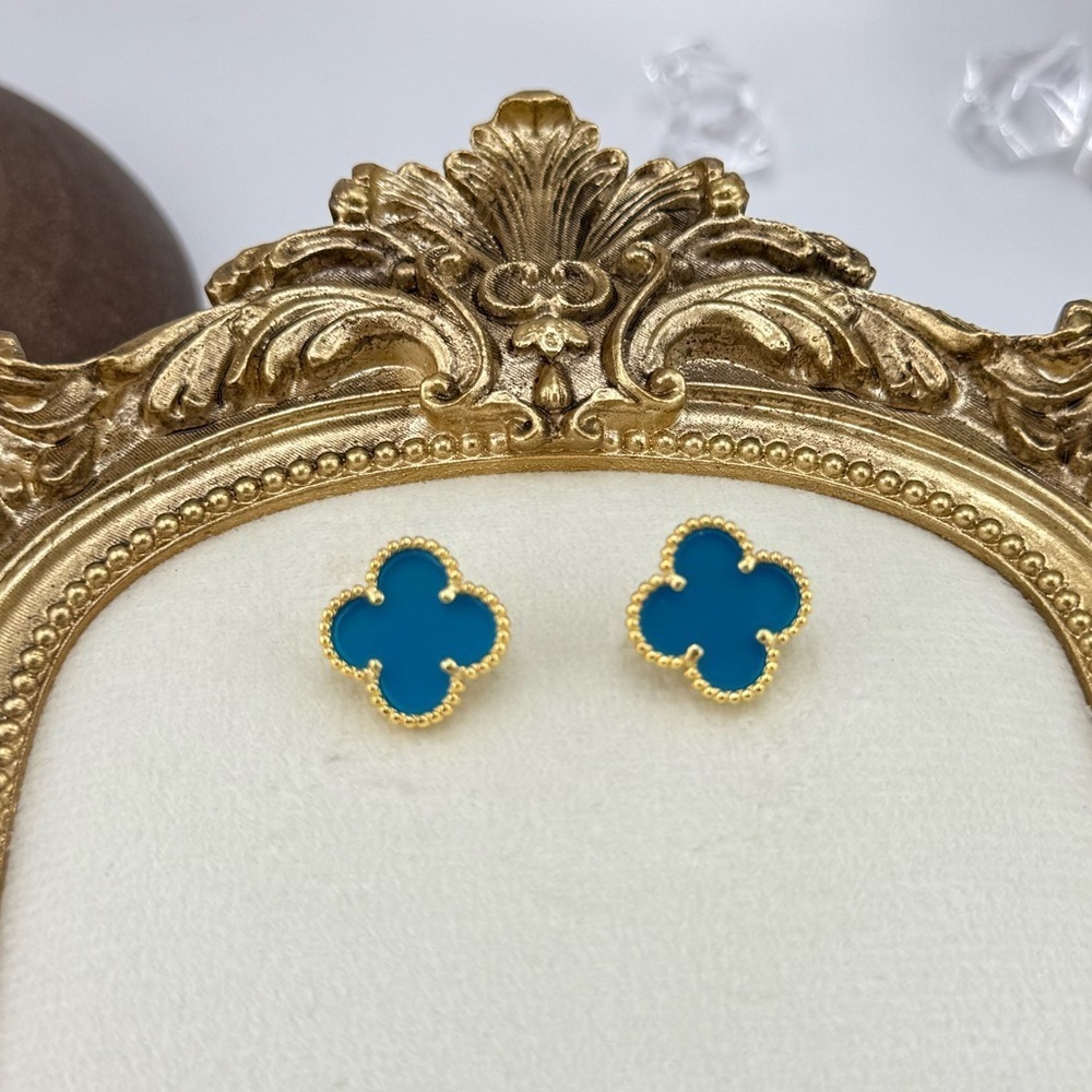 Lucky Clover Alhambra Stud Earrings – Turquoise Blue with Logo | Sterling Silver - Picture 3 of 8